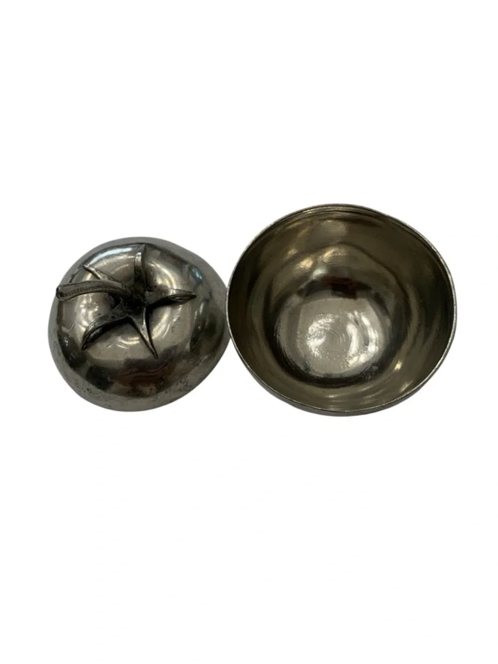 Vintage Handmade Pewter Metal Tomato Trinket Box‎ - Silver Finish 18/k